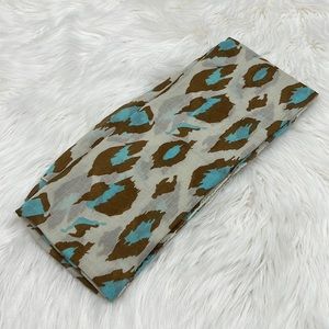 Leopard Print Beautiful Woven Scarf